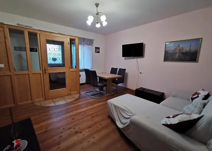 Casa Phoenix Appartamento Piano Terra Immerso Nel Verde A Pochi Minuti Dalla Ciclabile